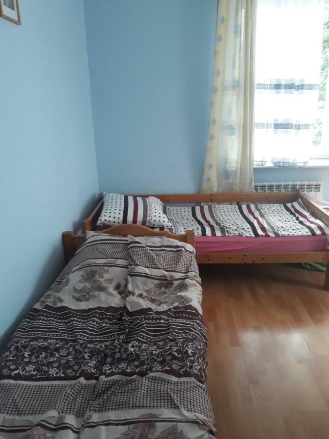 Uniejow Pensjonat Pod Milorzebem Exterior foto